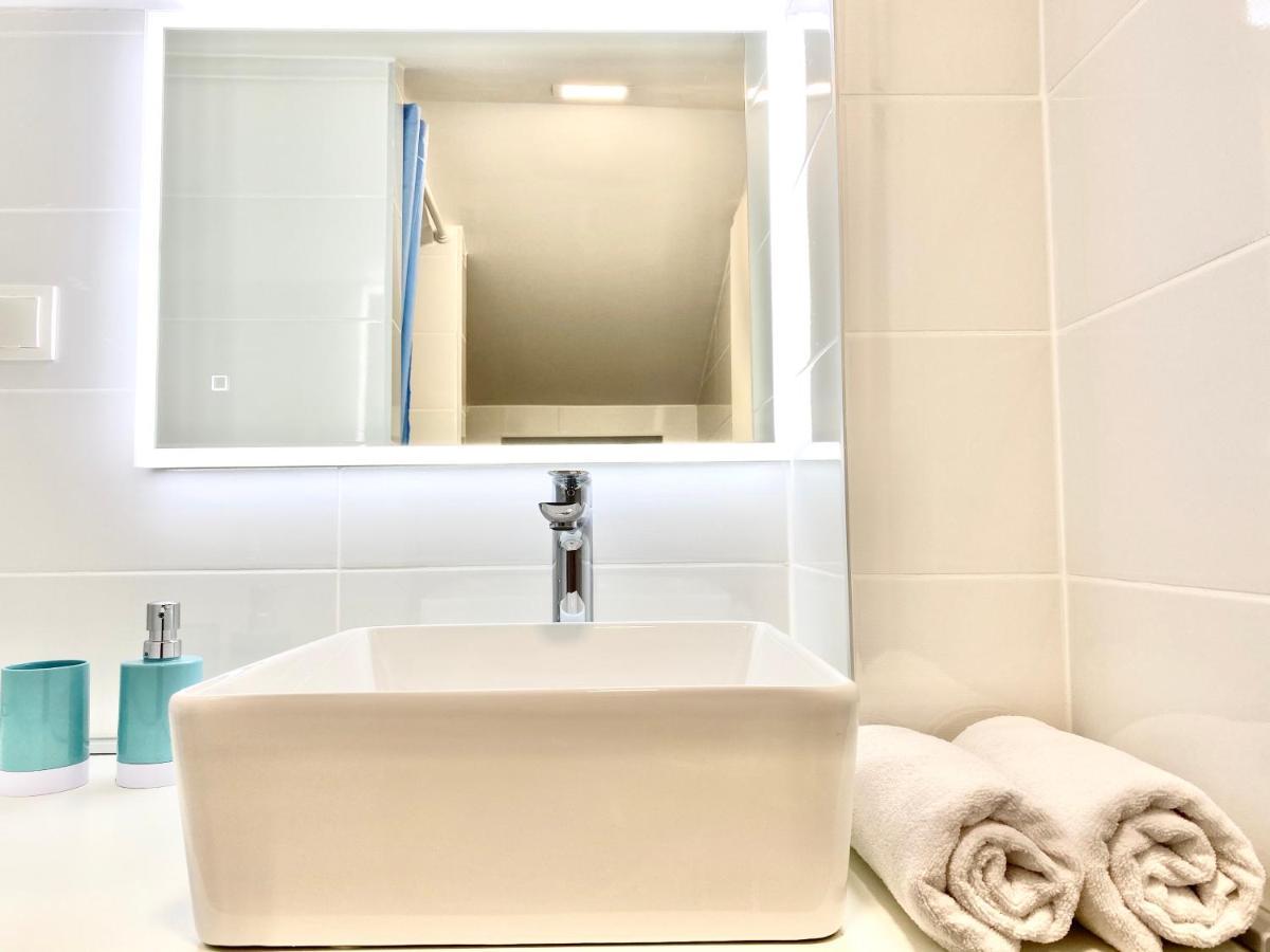 Apartmani Ksenija Tučepi Esterno foto