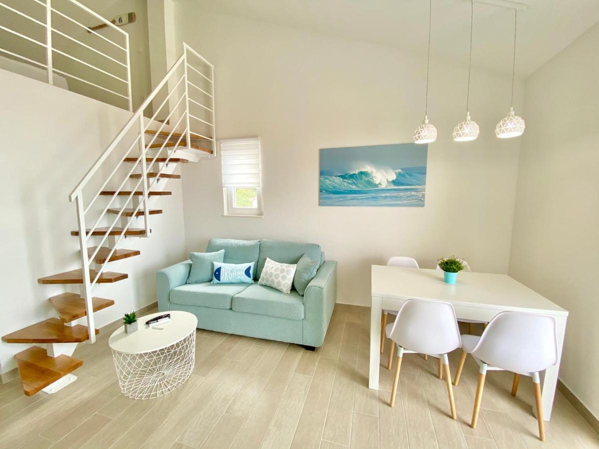 Apartmani Ksenija Tučepi Esterno foto