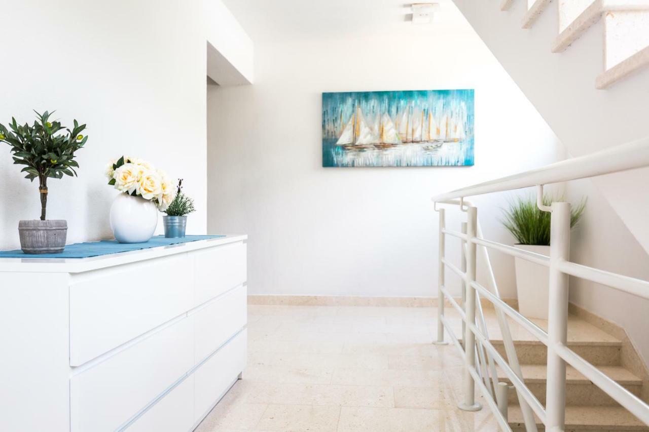 Apartmani Ksenija Tučepi Esterno foto
